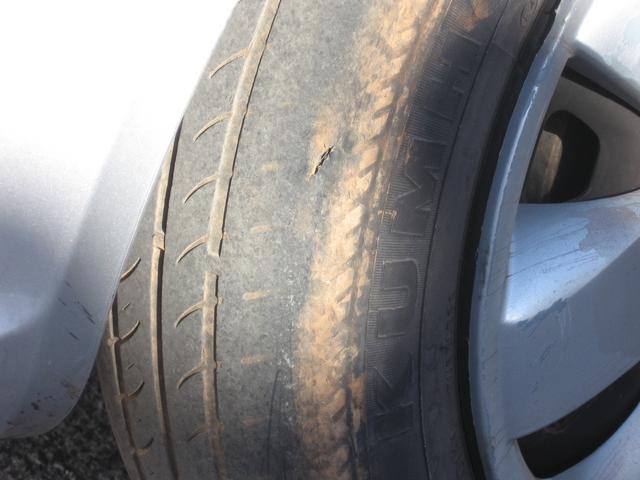 bald tire photo